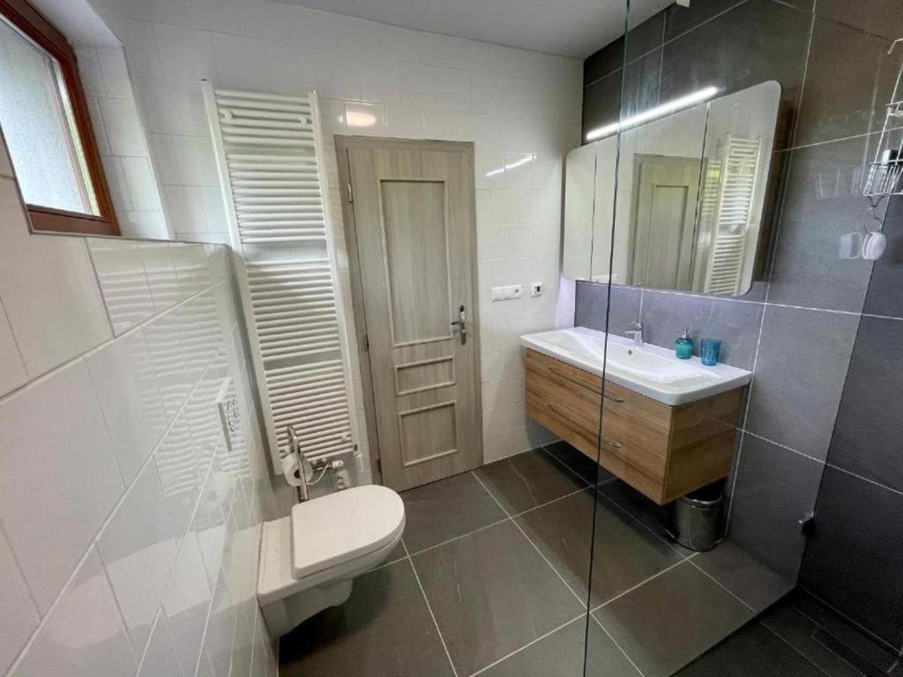 Apartmany Vodohospodar Mýto pod Ďumbierom Buitenkant foto